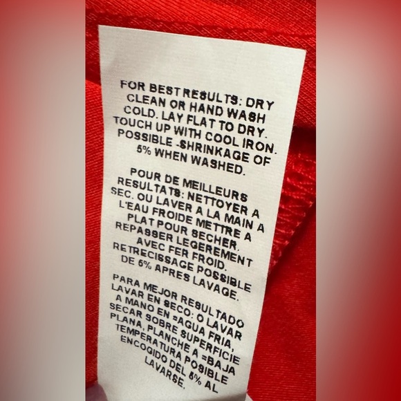 Karen Kane Red Soft Twist Front Top Size Medium 3/4 Bell Sleeves NWT - Picture 8 of 10